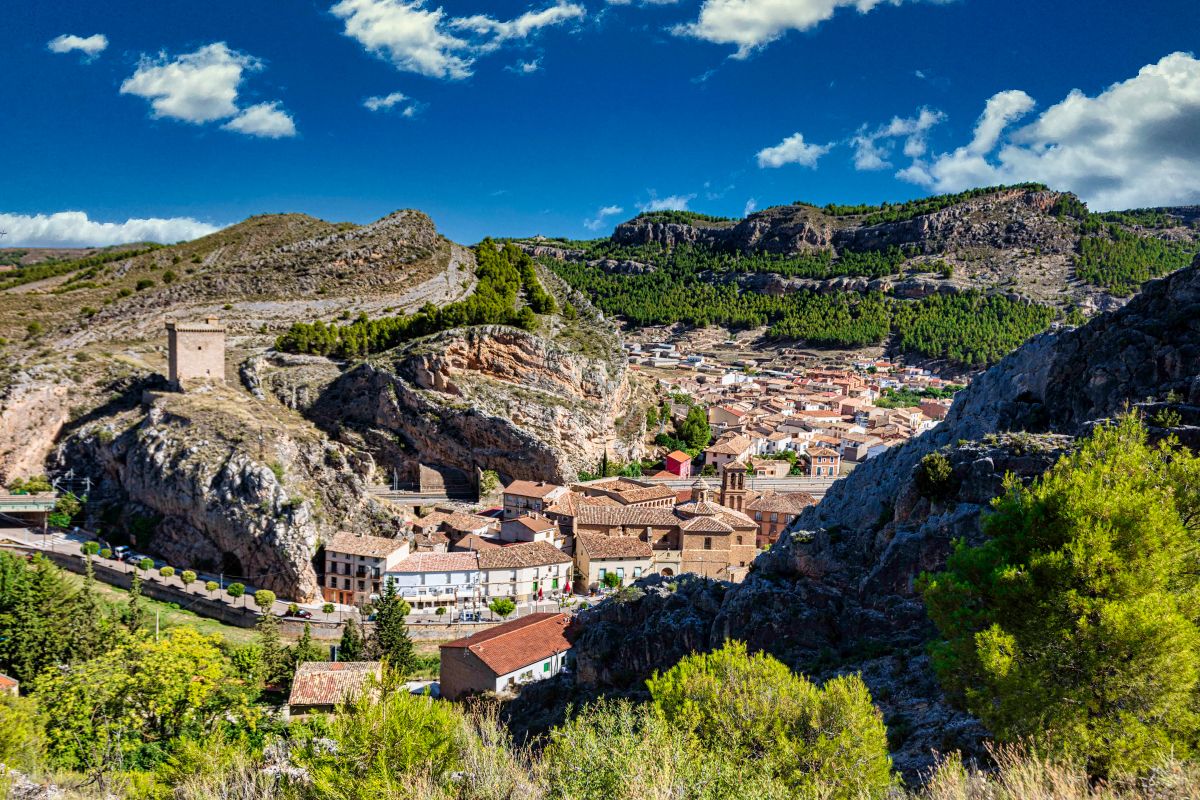 Tintaura Alhama de Aragón - Web turística de la Comarca de la Comunidad de Calatayud